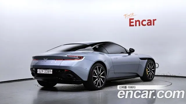 Aston Martin DB11 id 2701401 из Кореи 12