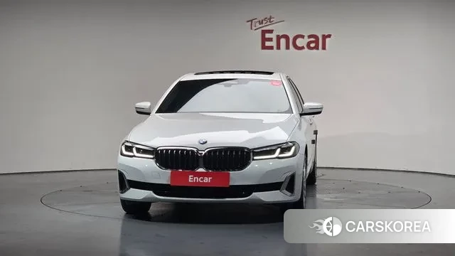 BMW 5 Series (G30) id 3243002 из Кореи 12