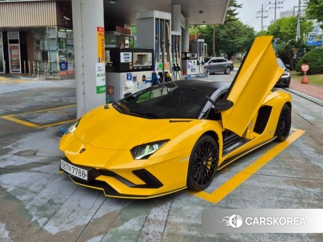 Lamborghini Aventador 2019 Желтый из Кореи, фото 2