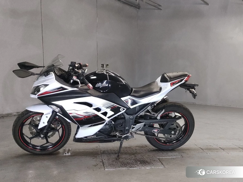 Проданный Kawasaki NINJA 250 2014 из Японии, фото 2