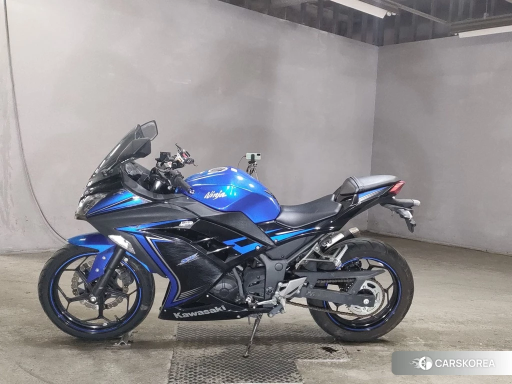 Проданный Kawasaki NINJA 250 2015 из Японии, фото 2