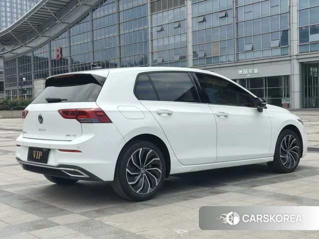 Volkswagen Golf 2021 Белый из Китая, фото 4