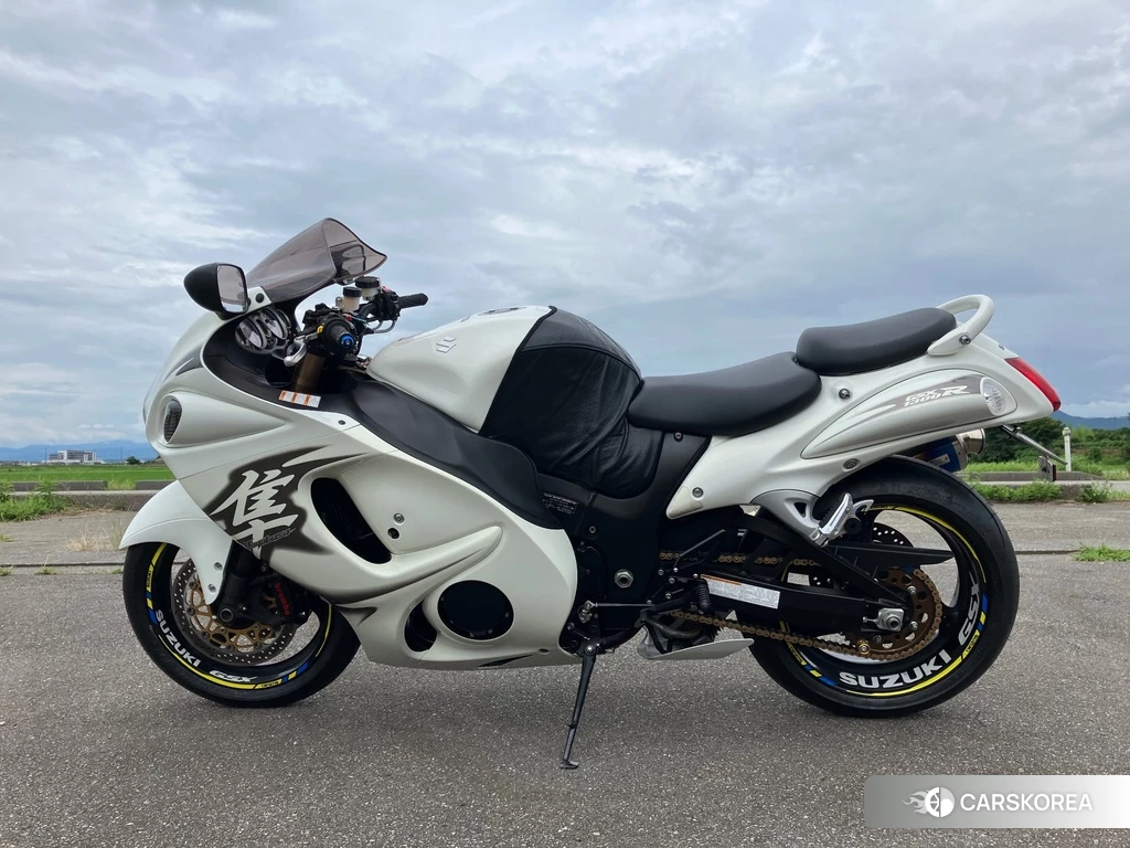 Проданный Suzuki GSX1300R HAYABUSA 2012 из Японии, фото 2