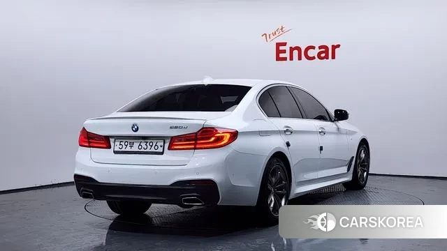 BMW 5 Series (G30) id 3510141 из Кореи 12