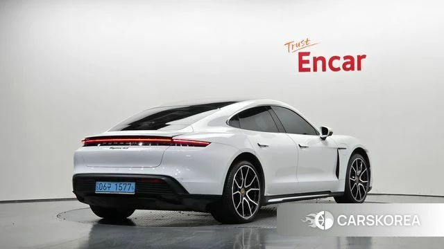 Porsche Taycan id 4607961 из Кореи 12