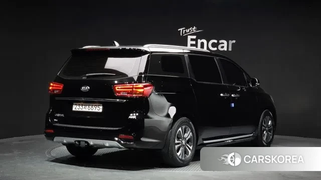 Kia The New Carnival id 3778954 из Кореи 12