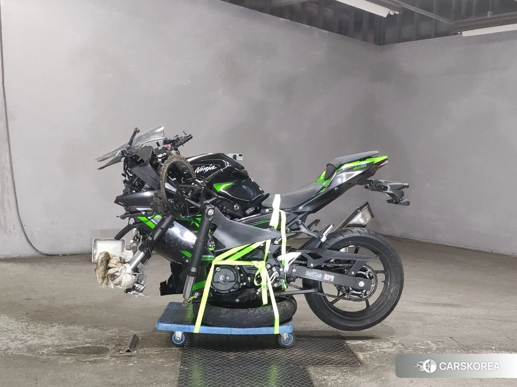 Проданный Kawasaki NINJA 400 id 4176156 из Японии, фото 2