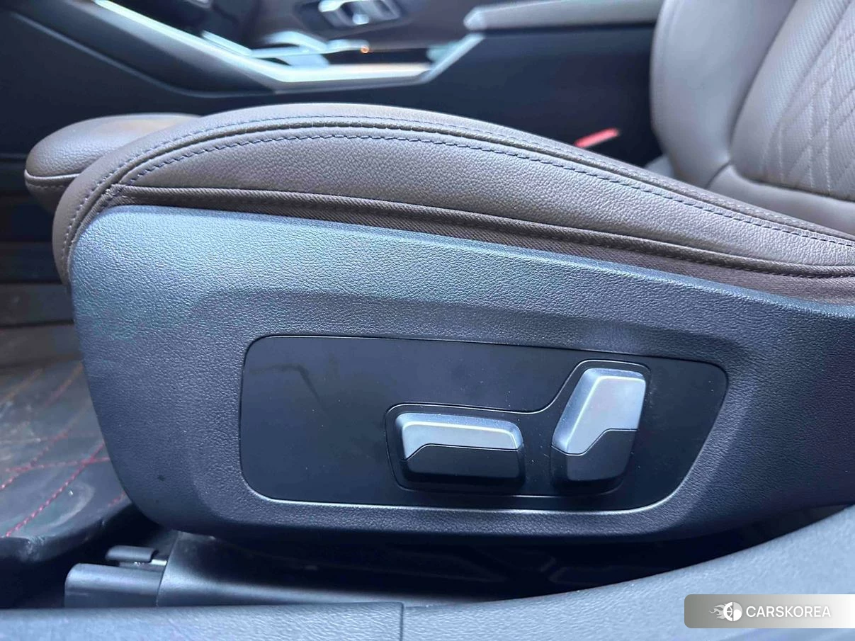 BMW 3 series id 4486454 из Китая 12