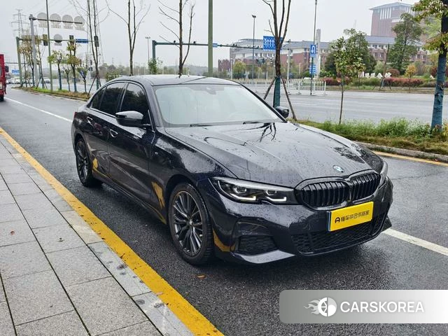 BMW 3 series 2022 Черный из Китая, фото 2