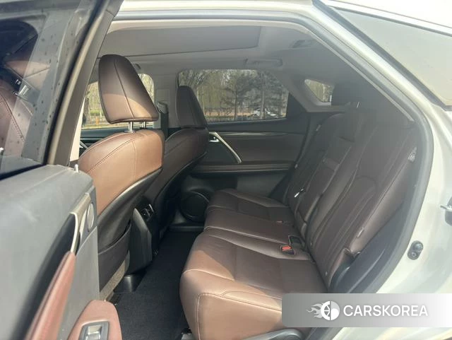Lexus RX 2022 Белый из Китая, фото 2