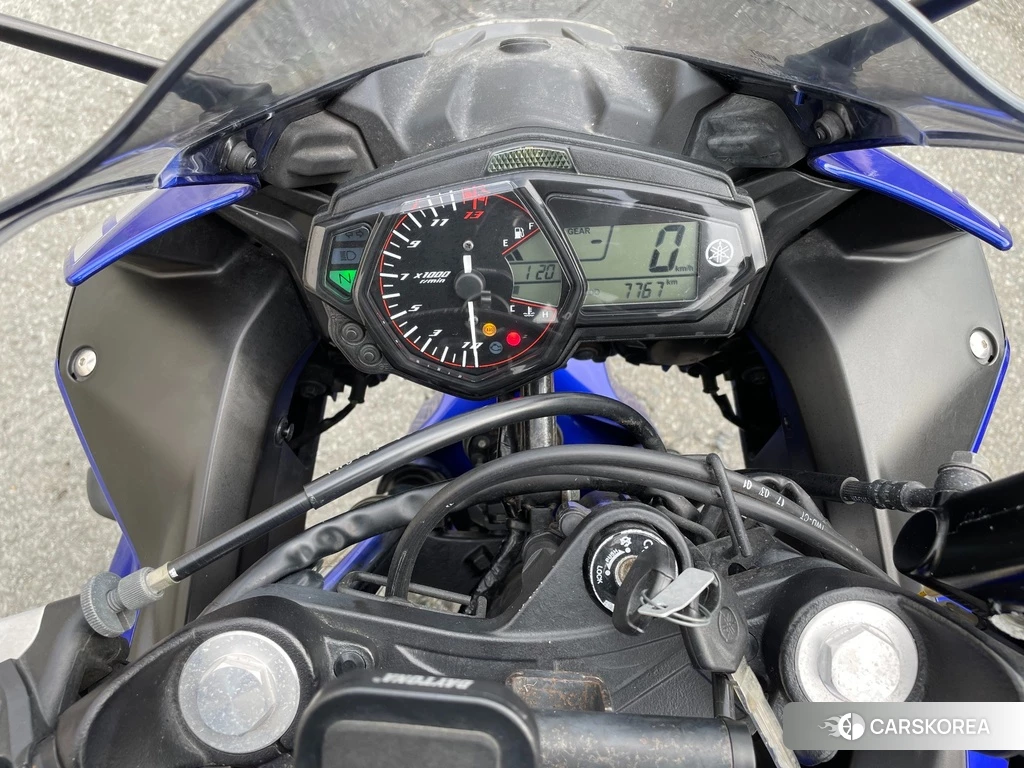 Проданный Yamaha YZF-R3 id 4161942 из Японии, фото 2