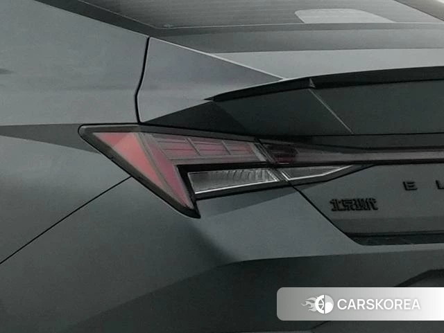 Hyundai Elantra id 4313743 из Китая 12