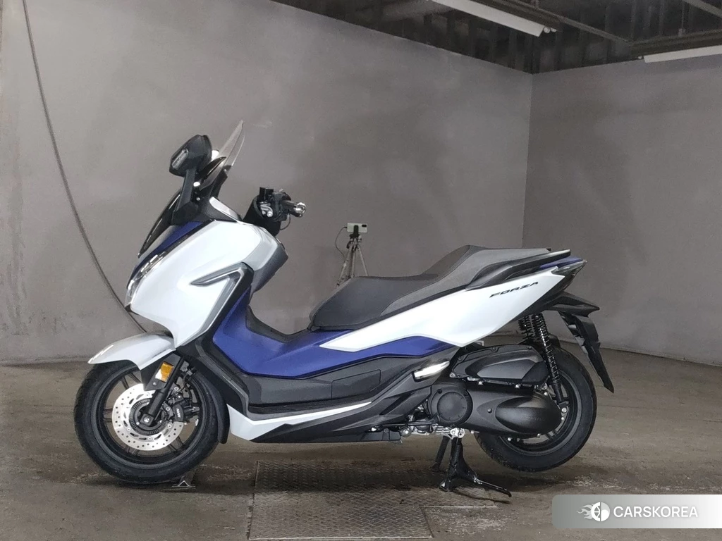 Проданный Honda FORZA 2018 из Японии