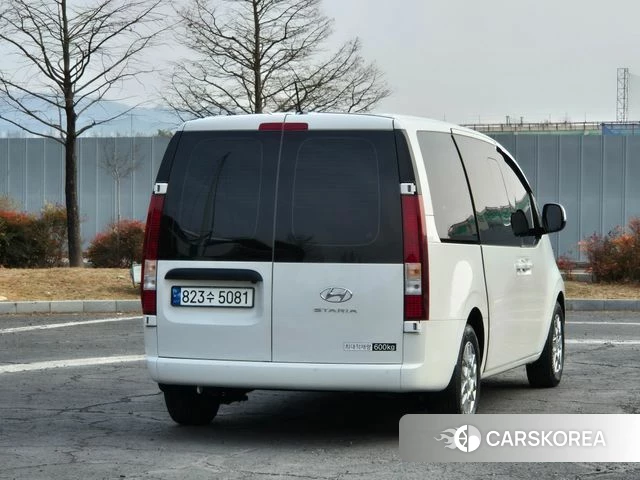 Hyundai Staria id 3982018 из Кореи 12