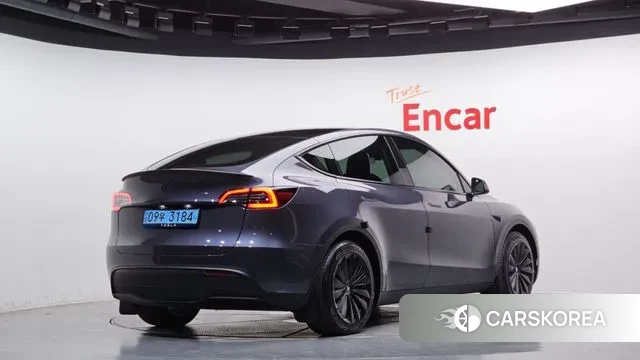 Tesla Model Y id 3131775 из Кореи 12