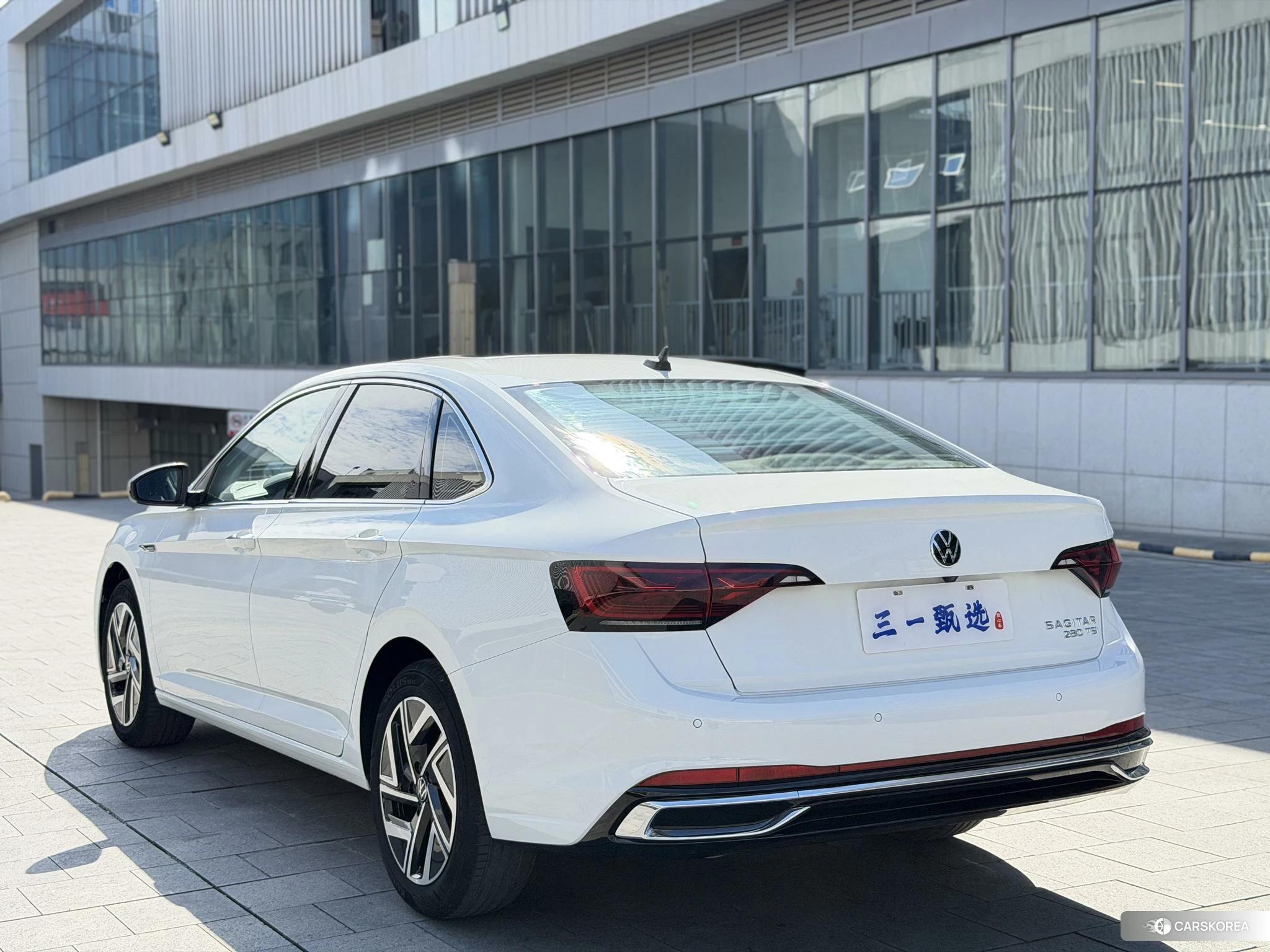 Volkswagen Sagitar id 4461760 из Китая 10