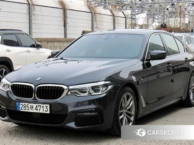 BMW 5 Series (G30) id 4490244 из Кореи 12