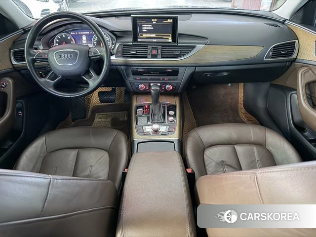 Audi A6L id 4213242 из Китая 12