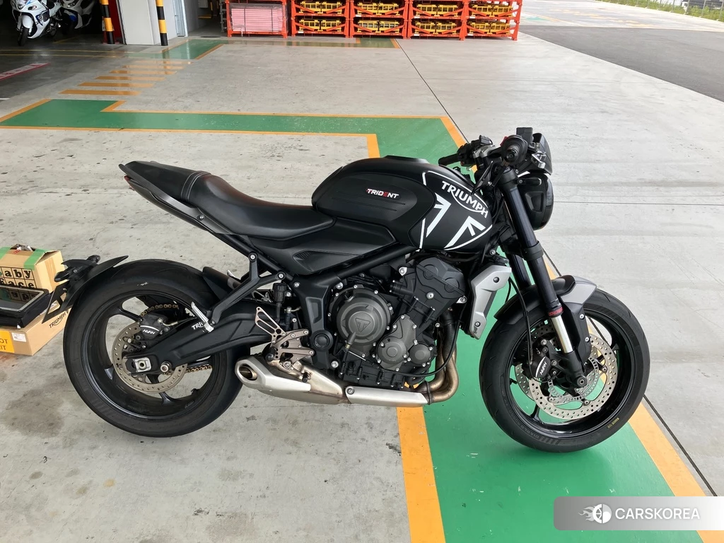 Проданный Triumph TRIDENT 660 2021 из Японии
