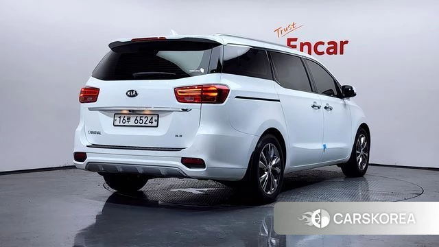 Kia The New Carnival id 4357011 из Кореи 12
