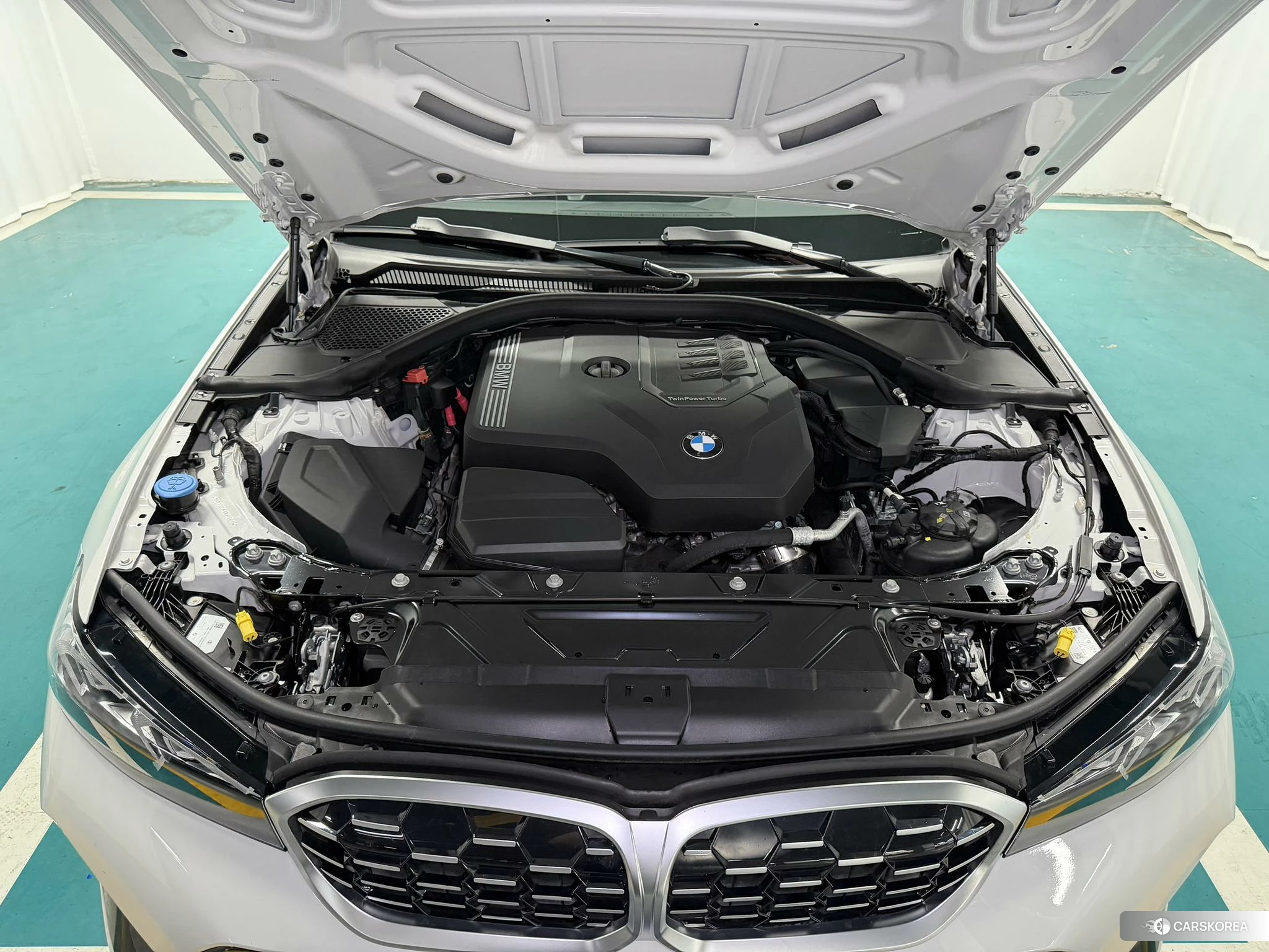 BMW 3 series id 4461929 из Китая 12