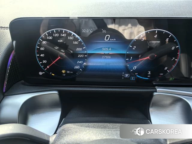 Mercedes-Benz GLB 2023 Белый из Китая, фото 5