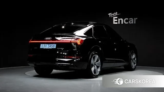 Audi e-Tron id 3727037 из Кореи 12