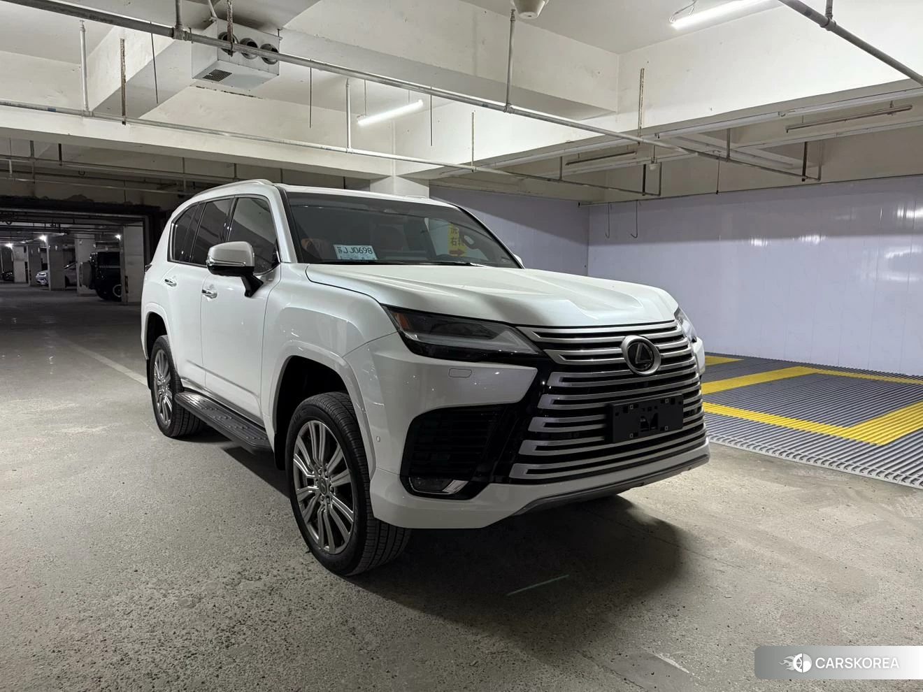 Lexus LX 2024 Белый из Китая, фото 4