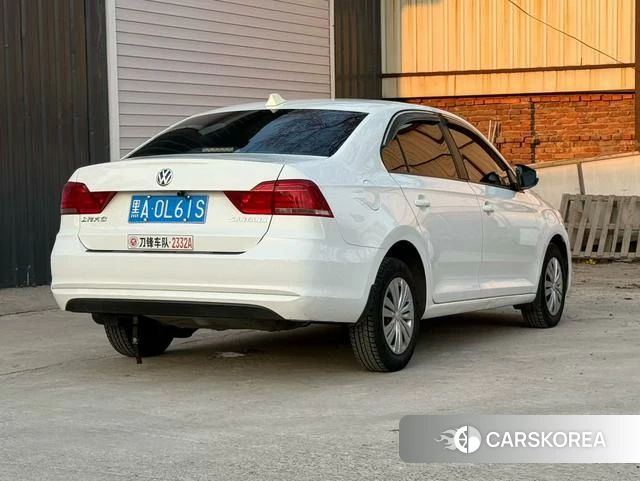 Volkswagen Santana 2022 Белый из Китая, фото 2