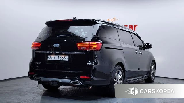 Kia The New Carnival id 3886444 из Кореи 12