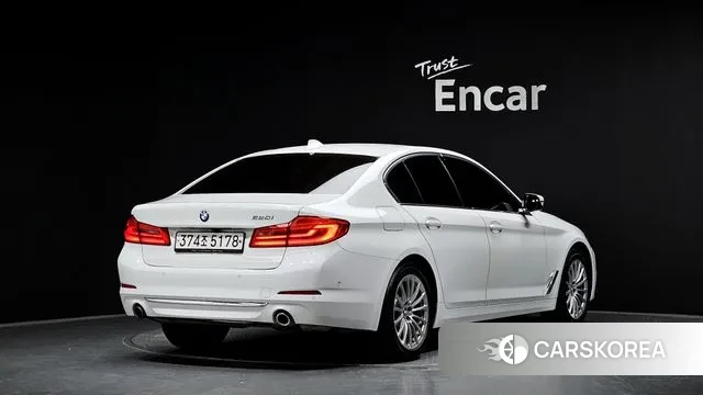 BMW 5 Series (G30) id 3412804 из Кореи 12