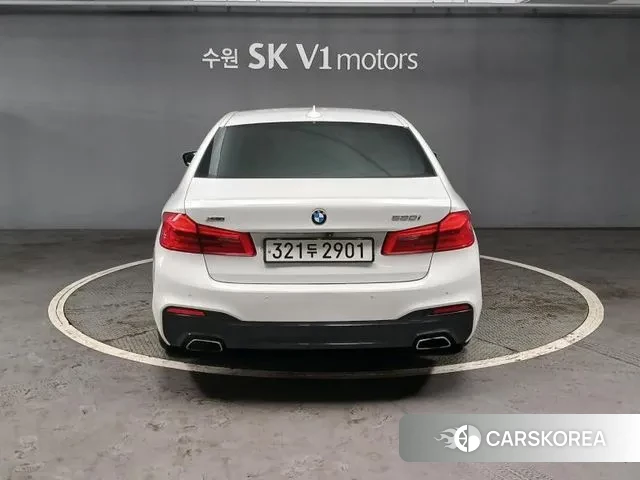 BMW 5 Series (G30) id 3193334 из Кореи 12