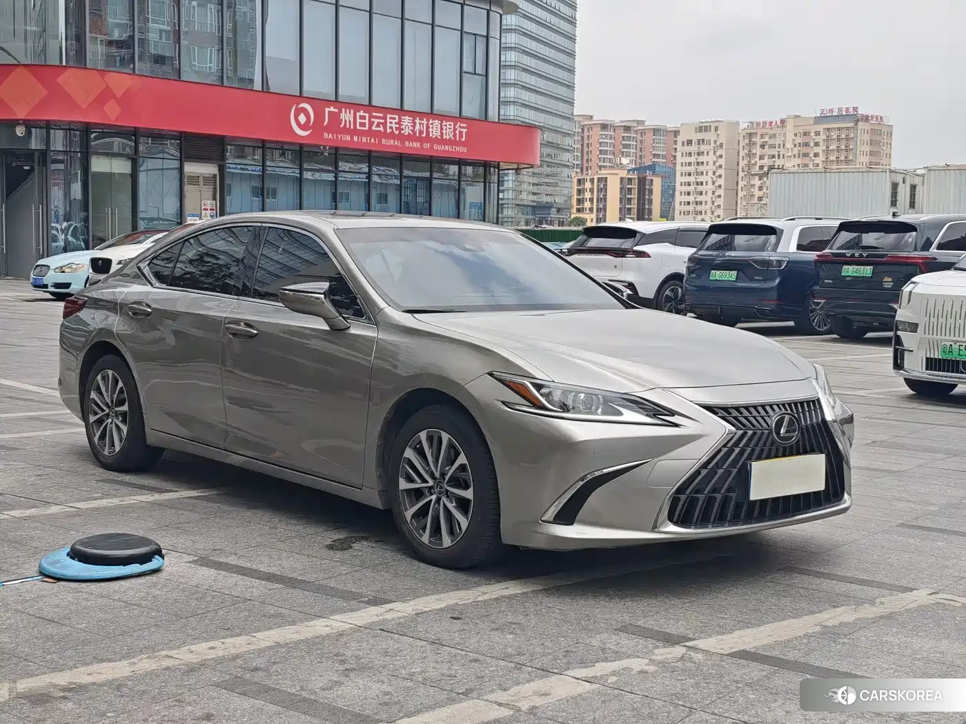 Lexus ES id 4622409 из Китая 8