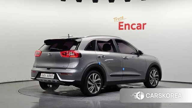 Kia Niro id 4551735 из Кореи 12