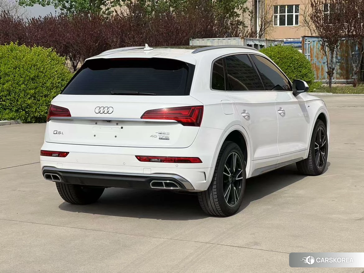 Audi Q5L 2021 Белый из Китая, фото 2