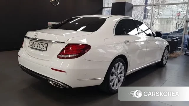 Mercedes-Benz E-Class W213 id 3464929 из Кореи 9