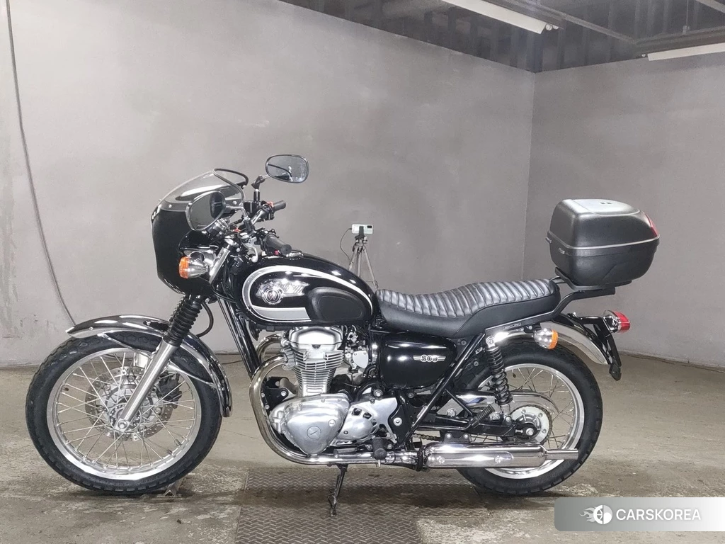 Проданный Kawasaki W800 2012 из Японии, фото 2