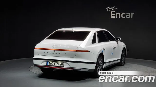 Hyundai Grandeur (GN7) id 2563596 из Кореи 12