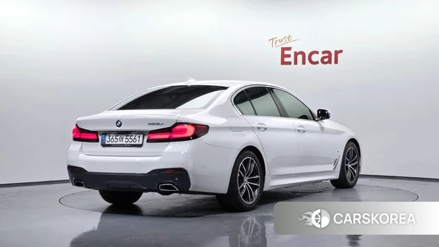 BMW 5 Series (G30) id 4179651 из Кореи 12