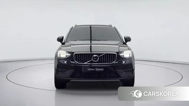 Volvo XC40 id 3776073 из Кореи 12