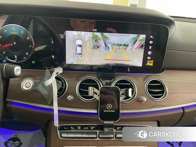 Mercedes-Benz E-class id 4359595 из Китая 10