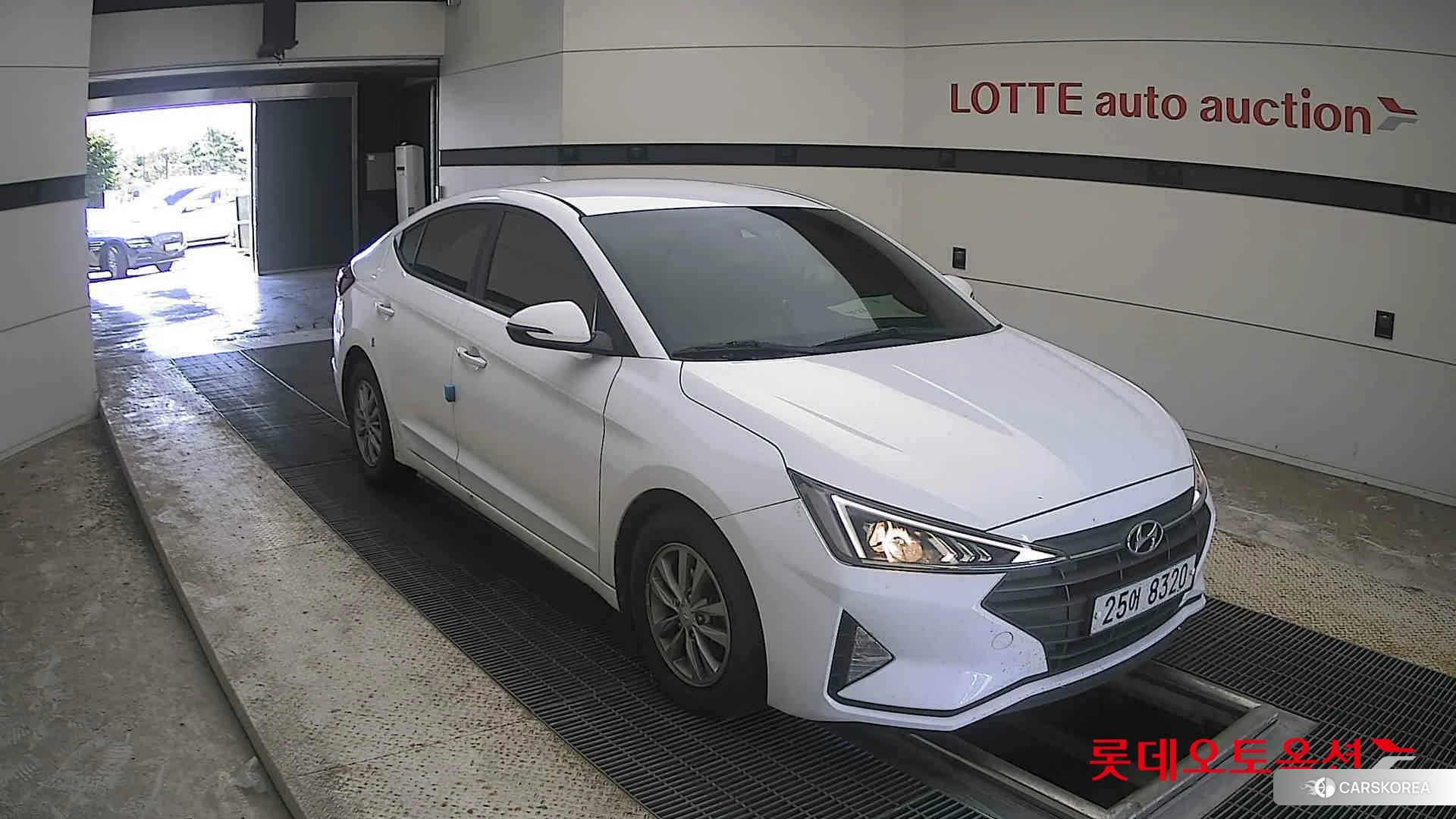 Hyundai Avante id 4679333 из Кореи 12