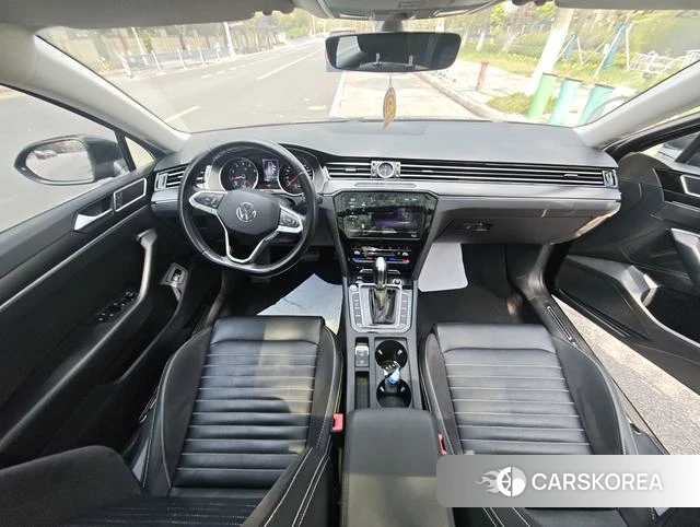 Volkswagen Magotan id 4278643 из Китая 7