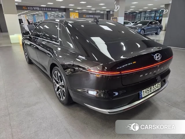 Hyundai Grandeur Hybrid (GN7) id 3507948 из Кореи 12