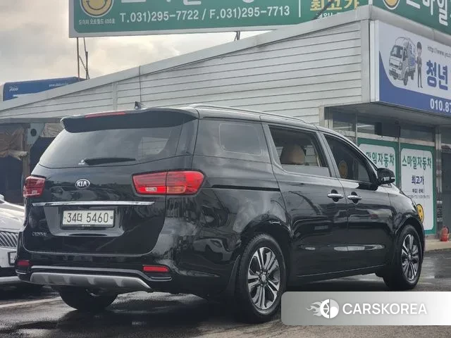 Kia The New Carnival id 3583517 из Кореи 12