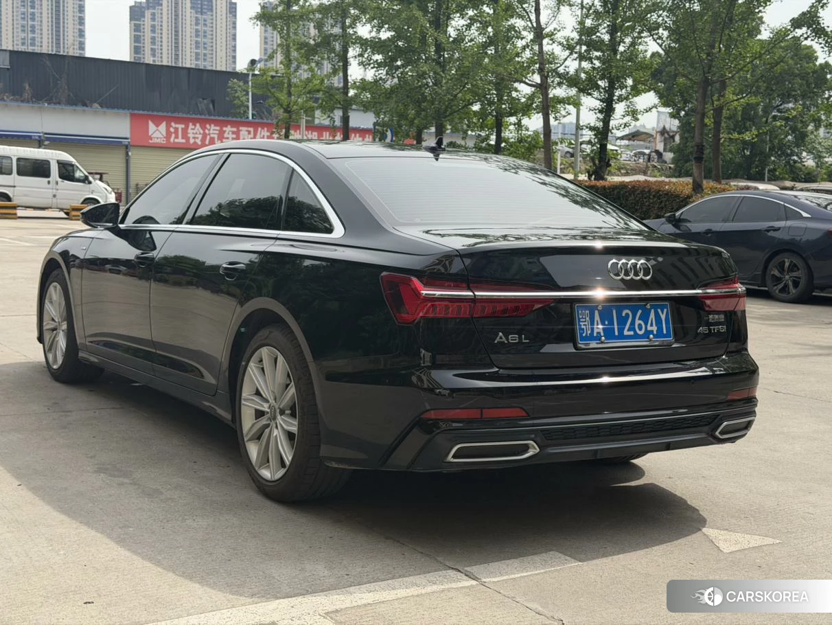 Audi A6L 2020 Черный из Китая, фото 6
