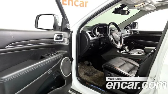 Jeep Grand Cherokee id 2784438 из Кореи 12