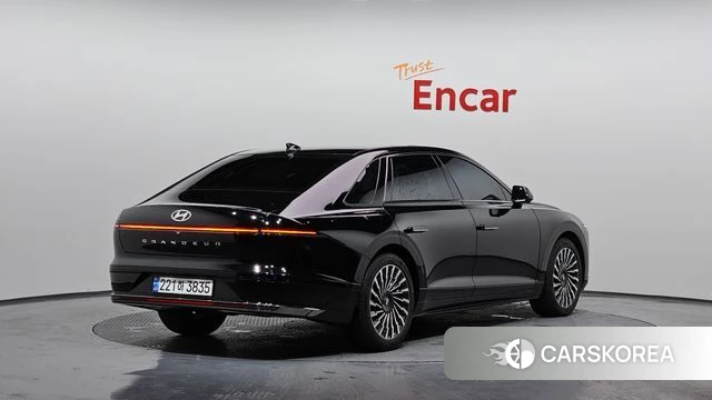 Hyundai Grandeur (GN7) id 3805607 из Кореи 12