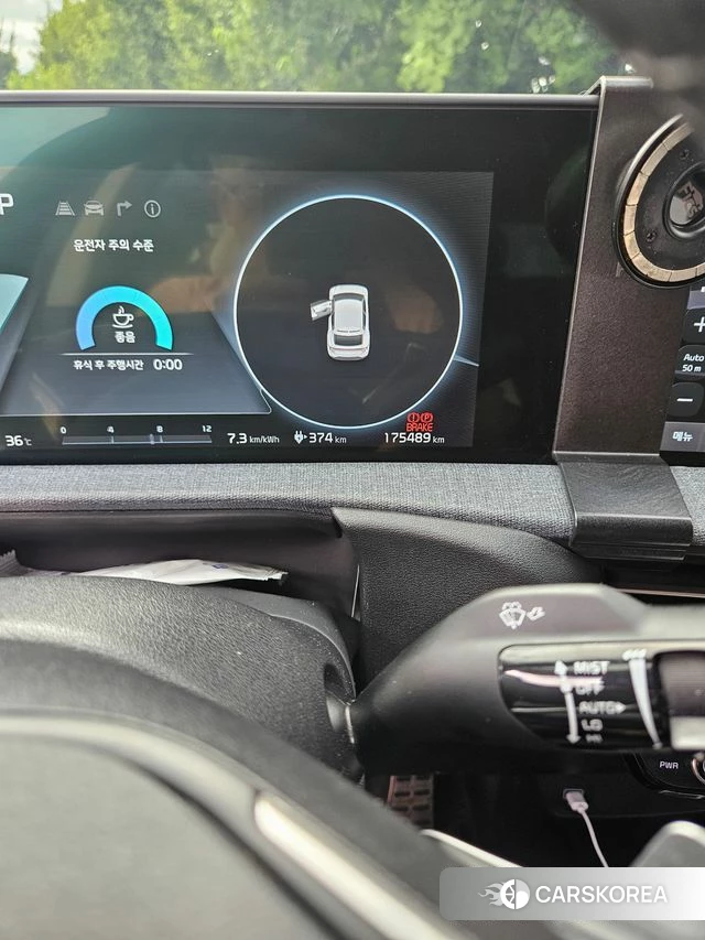 Kia EV6 2022 Черный из Кореи, фото 3