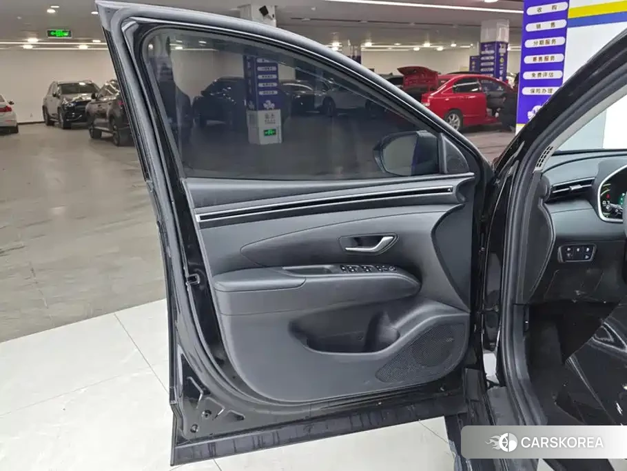 Hyundai Tucson id 4664464 из Китая 8